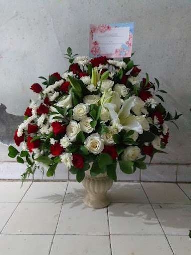 Toko Bunga di Jatinegara